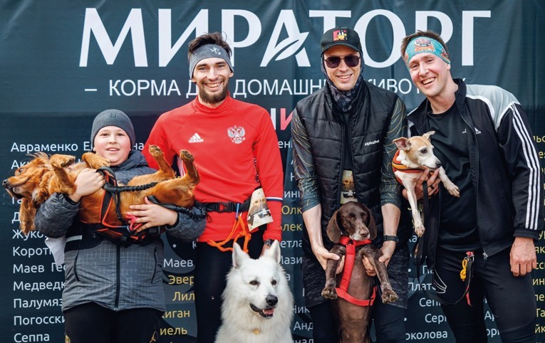 «Мираторг» поддержал фестиваль забегов с собаками CANIFEST в Кисловодске